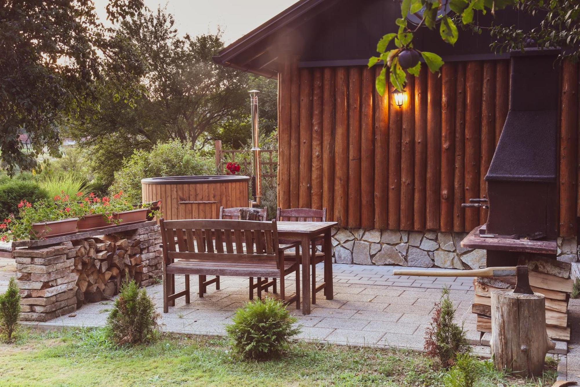 House Arupium - Hot Tub Villa Otočac Eksteriør billede