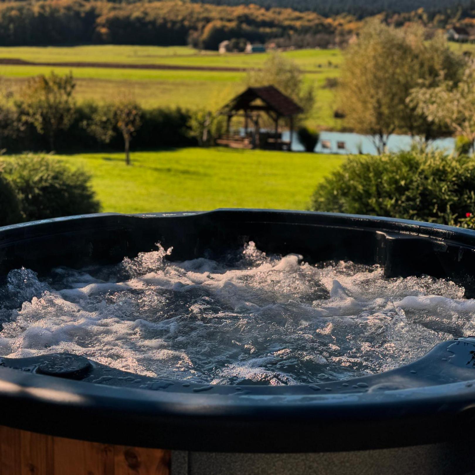 House Arupium - Hot Tub Villa Otočac Eksteriør billede